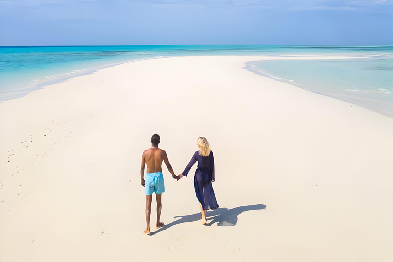 Zanzibar: Snorkeling e crociera in dhow su banchi di sabbia con pranzo