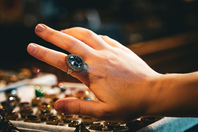 Galle Gem Tour: Private Jewelry-Making Workshop & Transfer