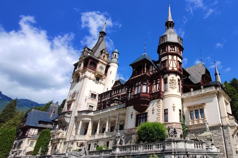 Dracula Castle, Peles Castle and Brasov Private Day TourDracula Castle, Peles Castle and Brasov City Private tour