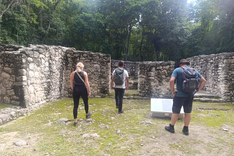 Bacalar: Calakmul ruins, jungle path & stop at the bat cave. Bacalar: Calakmul ruins tour jungle and the bat volcano..