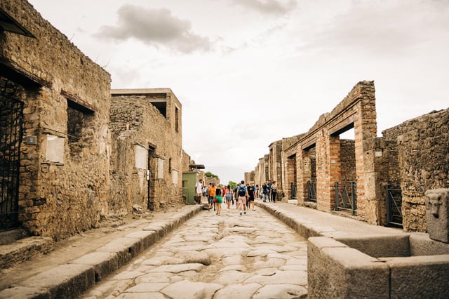 Desde Roma: Pompeya con guía experto y excursión de un día a la Costa Amalfitana