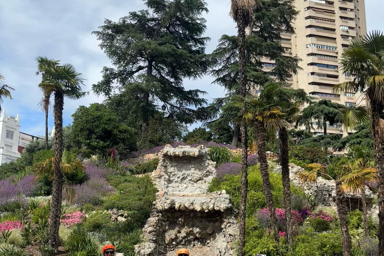 Madrid: Private Segway Tour Retiro Park for 1, 1.5 or 2 hrs. Segway Tour Retiro Park for 120 minutes