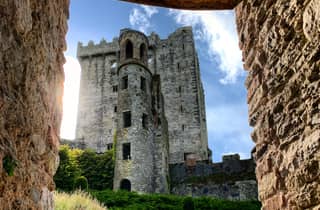 Dublin: Blarney Castle, Rock of Cashel & Cahir Castle – das erwartet dich!