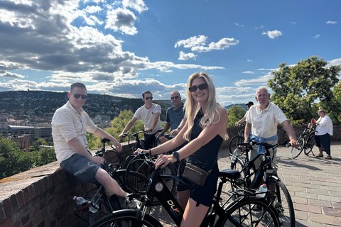 Budapest: Complete E-Bike Tour of Buda & Pest Highlights