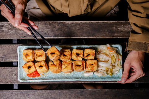 Taipei Tastes Food Tour with 12+ Tastings