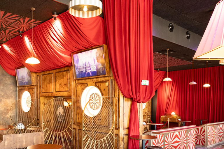 Circus bar z grami w BordeauxBar z grami Circus w Bordeaux