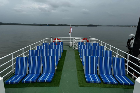 Gili Islands/Lombok: Bali Fast Ferry Transfer with Hostess Padang Bai to Lembongan