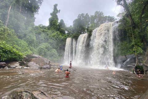 Siem Reap: Cachoeira Phnom Kulen e viagem de 1 dia a Koh KerCachoeira Phnom Kulen e Koh Ker com guia que fala inglês