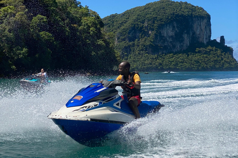 Langkawi Jet Ski Tour Dayang Bunting Vídeo gratuito com droneOpção de Jet Ski para um único piloto