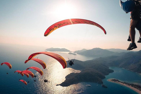Marmaris: Fethiye Paragliding Flight with Lunch & Transfer