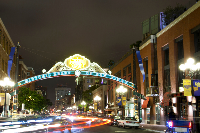 San Diego Haunted Pub Crawl: True Crime & Ghost Stories