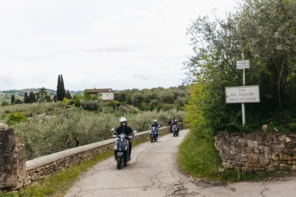 Von Florenz aus: Vespa Tour durch die toskanische Landschaft mit ...