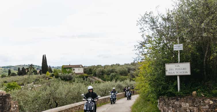 From Florence: Tuscan Countryside Vespa Tour with Tastings