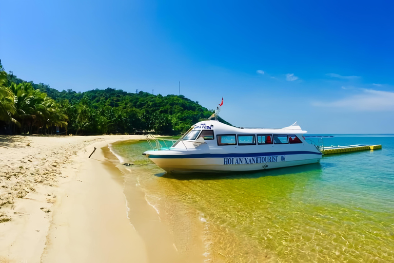 Visita às ilhas Cham e mergulho com snorkel e autônomoExcursão em grupo