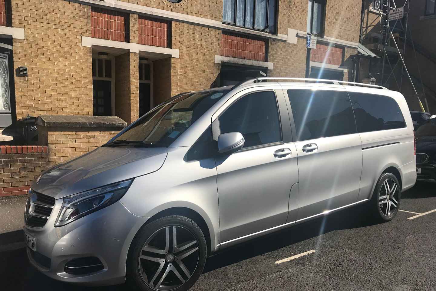 Da Heathrow a Southampton via Stonehenge: Un Viaggio Unico