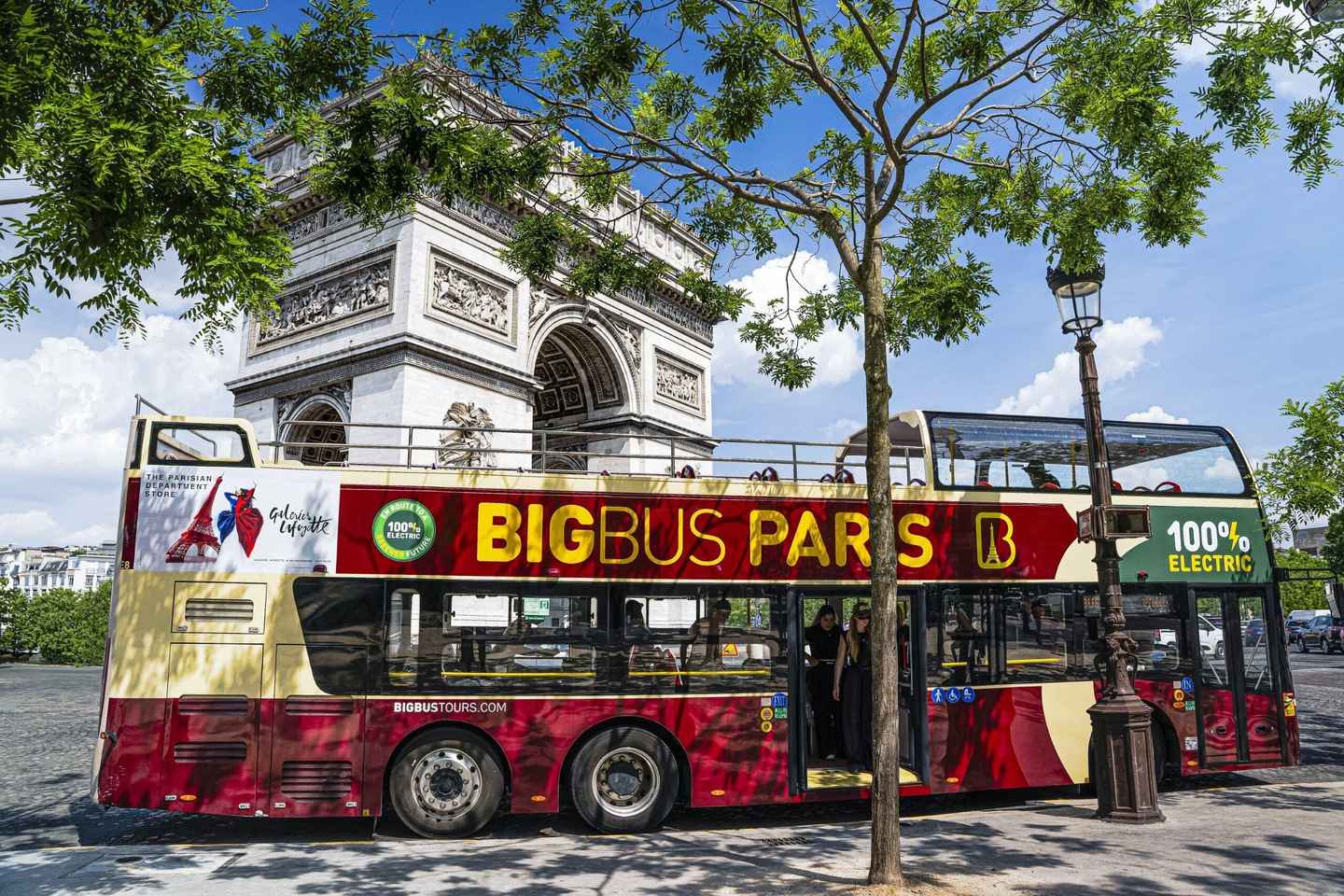 Paris: Big Bus Hop-on Hop-off Tour & Panoramic Night Tour - 24-Hour Hop-on Hop-off & Night Tour