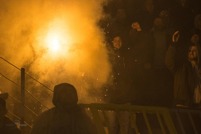 Belgrad: Mecz piłki nożnej Partizan lub Red Star z gospodarzem