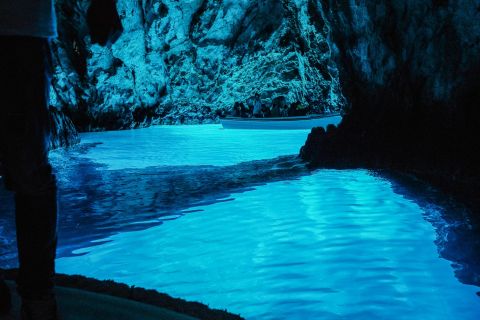 Split of Trogir: blauwe grot, Vis en Hvar per speedboot