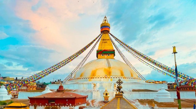 Buddhist Bliss: 1 Day Kathmandu Tour of Buddhist Stupas