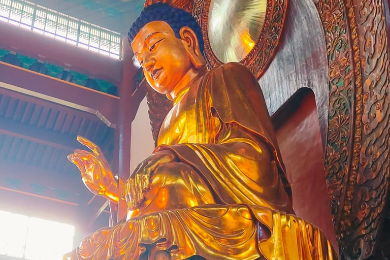 Shanghai: Hangzhou Day Trip with West Lake & Lingyin Temple Shanghai: Hangzhou Guided Day Trip By Bullet Train