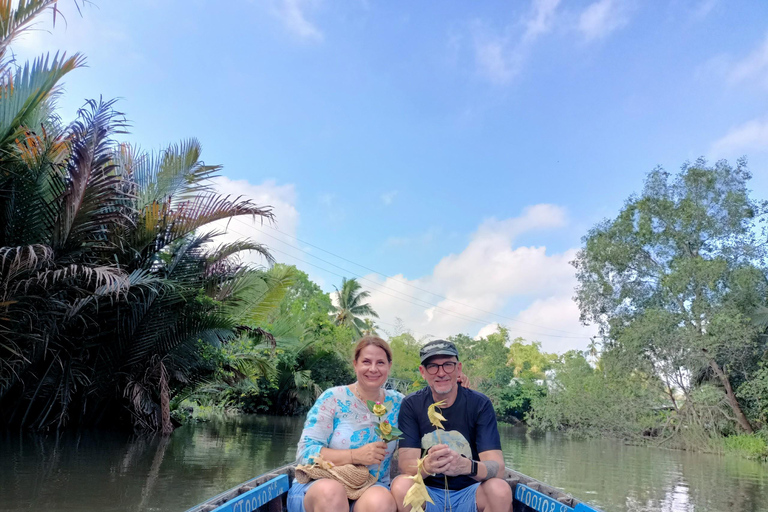 Från Ho Chi Minh: Flytande marknad och naturreservat hela dagenHo Chi Minh: Smågruppsdag med flytande marknad och naturreservat