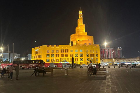 Doha: Souq Wakif and Popular Spots Tour + Traditional Lunch