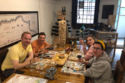 Porto: Cheese and Port Wine Tasting in a Unique Place