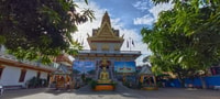 Phnom Penh Killing Field y S21, 10 Stop City Tour por Tuk Tuk - Housity