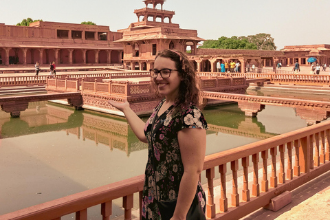 Desde Agra: Fatehpur Sikri Tour PrivadoDesde Agra: Tour privado de Fatehpur Sikri