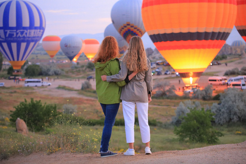 Göreme : vol en montgolfière avec transfert et champagne