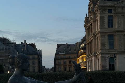 Paryż: Wycieczka piesza po mieście i rejs po Sekwanie