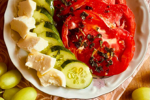 Sofia: The Beauty of the Countryside with a Homemade Lunch