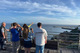 Albufeira: Tour a piedi della città vecchia con tapas e vino