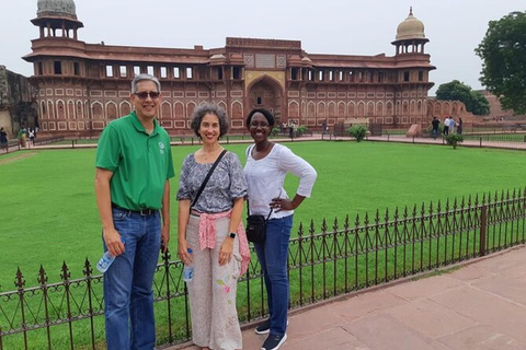 From Delhi: Taj Mahal Day Tour via Gatimaan Express Train From Agra : Tour Start From Agra