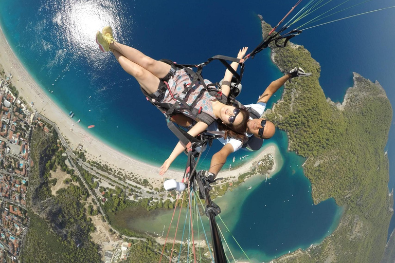 Fethiye/Oludeniz: Tandem Paragliding Flight w/Hotel Pickup Tandem Paragliding without Hotel Transfer