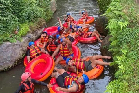 Ubud: tour in quad, rafting e piscina a sfioroTour in quad tandem, rafting e piscina a sfioro