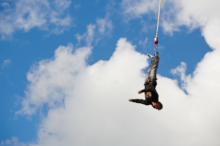 Windsor 300ft Bungee Jump: UK's Biggest Bungee Experience Windsor 300ft Bungee: UK's Biggest Bungee Experience!