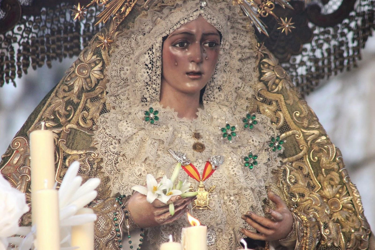 Seville: Holy Week Private Walking Tour (Max 6 Guests)