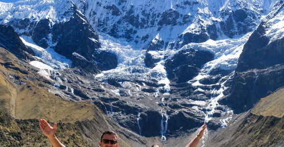 From Cusco: 1-Day Humantay Lake Trek with Buffet Lunch