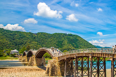 Tour di 3 giorni in autobus di sola andata per Fukuoka da Osaka via SANYO