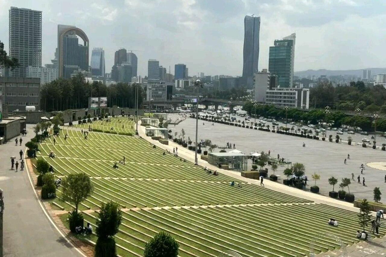 Addis Ababa: Private Sunset Tour with Snacks and Drinks