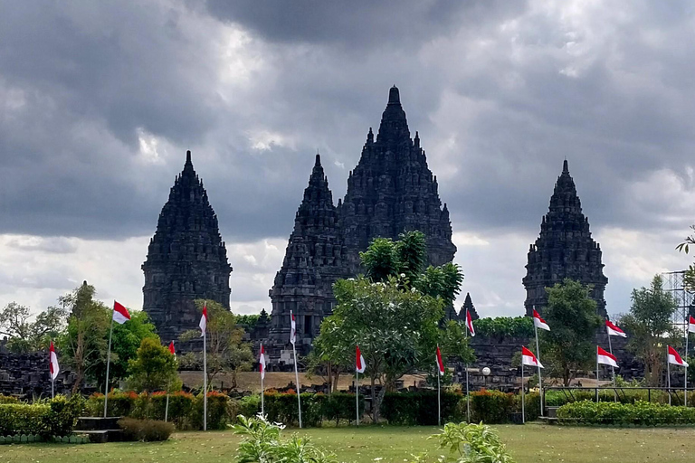 Yogyakarta: Temples & Merapi Sunset