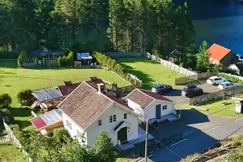 Stavanger: Scenic roatrip, optional hike Brufjell