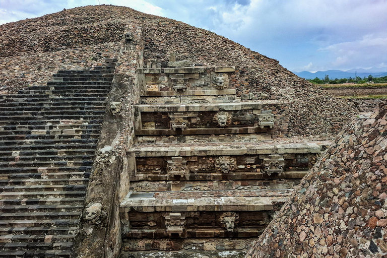 Mexico City: Teotihuacan, Basilica of Guadalupe & Magic Town Teotihuacan, Basilica & Magic Town with Buffet Lunch