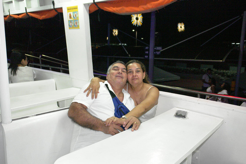 Carthagène : excursion en bateau de nuit avec dîner et open barCARTAGENA : Excursion en bateau de nuit blanche avec dîner et open bar