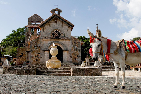 Altos de Chavón and Caves of Wonders Tour from Santo Domingo