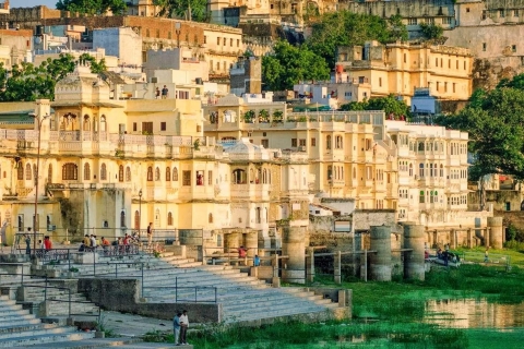 Udaipur: All-Inclusive Guided Udaipur City Private Tour Tour with Driver + Car + Tour Guide