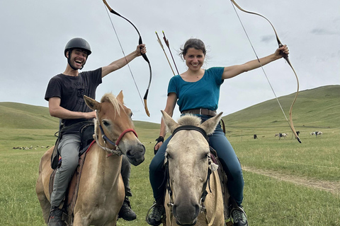 3 days Horse Archery lesson by epic MONGOL warriors