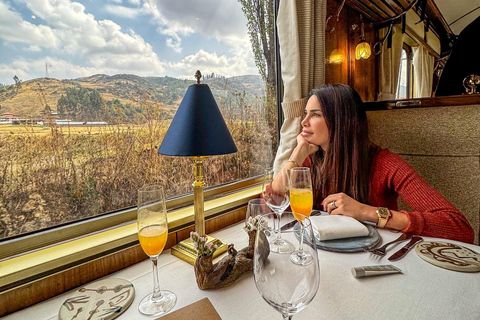 Cusco: Hiram Bingham Round Trip Luxury Train to Machu Picchu Hiram Bingham One Way & Vistadome Observatory Return