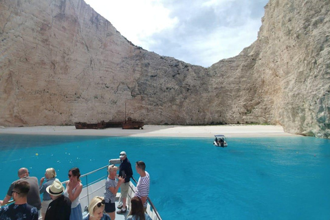 From Kefalonia: Zakynthos cruise wth Shipwreck Beach